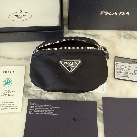 PRADA 2TT095 2DMK F0002 Re-Nylon Mini Pouch arm band - Picture 6 of 13